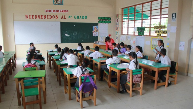 Durante la ejecución del Operativo Buen Inicio del Año Escolar 2024, realizado del 15 de febrero al 8 marzo, la Contraloría General supervisó 395 instituciones educativas públicas a nivel nacional, donde advirtió, entre otros problemas detectados, que el 70% de instituciones educativas no recibió los cuadernos de trabajo para entregar a los alumnos durante el inicio del presente año escolar.