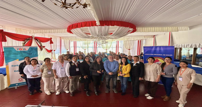 MÁS DE 50 PROFESIONALES DE LA SALUD DEL PRIMER NIVEL VIENEN PARTICIPANDO DEL TALLER DE  APLICACIÓN DEL PROCEDIMIENTO PARA LA DETERMINACIÓN DE HEMOGLOBINA, MEDIANTE  HEMOGLOBINOMETROS PORTATILES