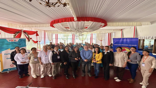 MÁS DE 50 PROFESIONALES DE LA SALUD DEL PRIMER NIVEL VIENEN PARTICIPANDO DEL TALLER DE  APLICACIÓN DEL PROCEDIMIENTO PARA LA DETERMINACIÓN DE HEMOGLOBINA, MEDIANTE  HEMOGLOBINOMETROS PORTATILES