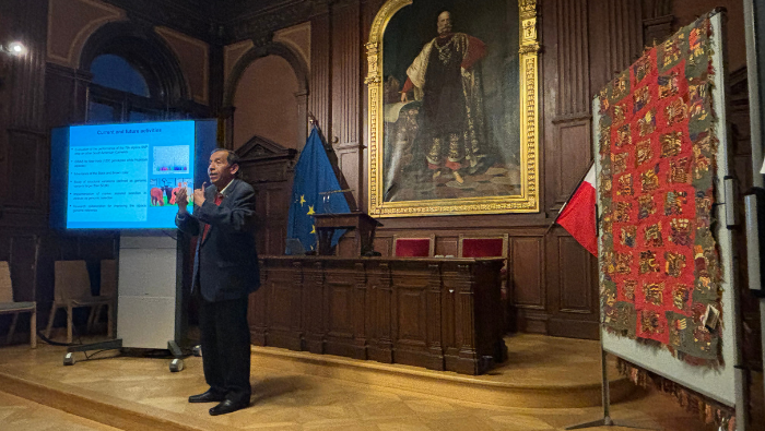 Embajada del Perú en Austria presenta la conferencia “Alpacas en el Perú: hilos conductores de ciencia y cultural” en Viena