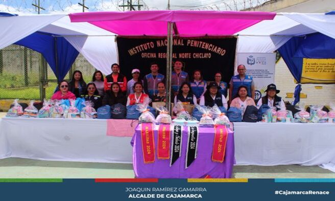 📌La Municipalidad Provincial de Cajamarca a través de la Instancia Provincial de Concertación y la coordinación del Renace Mujer y Familia, se realizó diferentes actividades con las internas del Penal de Huacariz por el día internacional de la mujer.
👉Con la participación de nuestros regidores Jorge Rojas, Segundo Castañeda, Isabel Gutiérrez, Roquelín Trigoso y Eugenio Cruzado, tuvimos diferentes actividades como el concurso de “Talentos y Destrezas 2024”, defile de trajes típicos y música.
✅Esta actividad se hizo realidad gracias al esfuerzo y compromiso de todas las instituciones que participaron como: Renace Mujer y Familia, La Comisaría de La Familia, CEDIF, Centro de Salud Mental Comunitario, Aldeas Infantiles SOS, La RIS, Ministerio público, Consejo Provincial de la Juventud, DEMUNNA Encañada, Red de Promoción de La Mujer, Defensoría del pueblo y Familia Sana y un agradecimiento especial a Alejandro Spa por el maquillaje y peinado a las participantes.
Agradecemos la participación de Nichol Bardales, nuestra Srta. Carnaval 2024 👸🏻