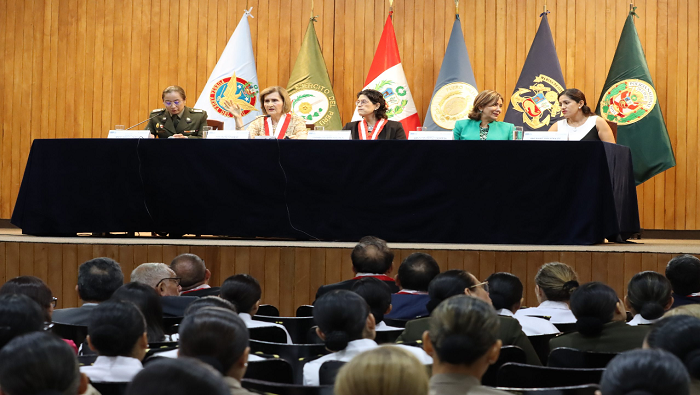 Vicepresidenta Luz Pacheco Zerga: La incursión masiva de las mujeres al mundo de la cultura, educación y trabajo es el fenómeno más importante del siglo pasado.