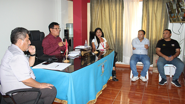 Reunión de trabajo con equipo técnico MVCS, MDA y Comunidad Campesina de Aucallama.