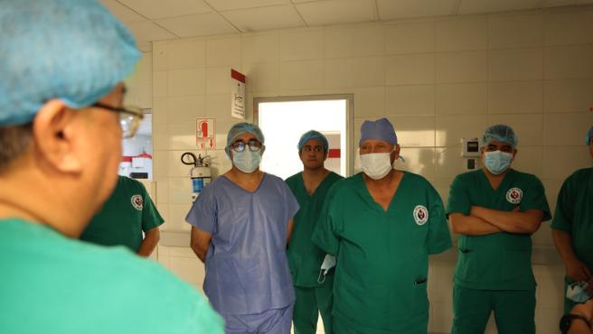 Minsa destaca exitosas operaciones realizadas por médicos norteamericanos en el Hospital de Lima Este - Vitarte