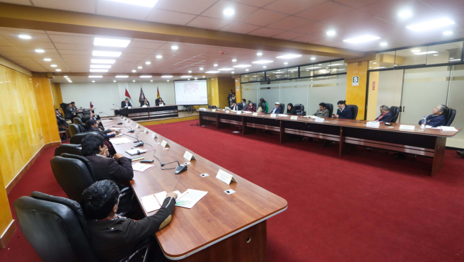 Informe de actividades de Gobernador Regional al pleno del Consejo Regional de Cusco.