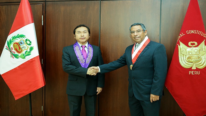 Presidente del TC Francisco Morales recibió la visita de la Junta de Decanos de los Colegios de Abogados del Perú
