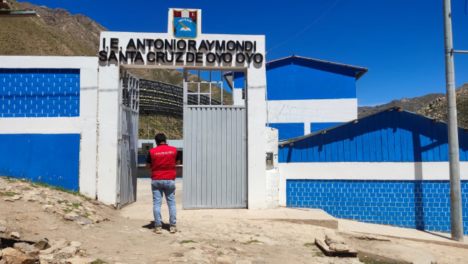 En el marco del operativo del Buen Inicio del Año Escolar 2024 en la región Moquegua, la Contraloría General evidenció que dos colegios de la provincia General Sánchez Cerro presentan deficiencias en su infraestructura educativa, carecen de adecuada accesibilidad para escolares con habilidades especiales, condiciones para la orientación educativa y ausencia de material educativo para la enseñanza.