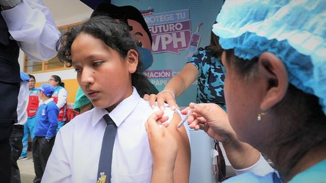 Vacunación contra el VPH se amplía para niñas y adolescentes hasta los 18 años 