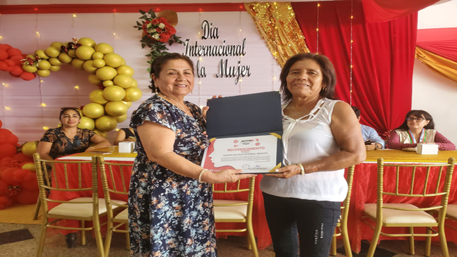 Homenaje a la mujer Guadalupana!