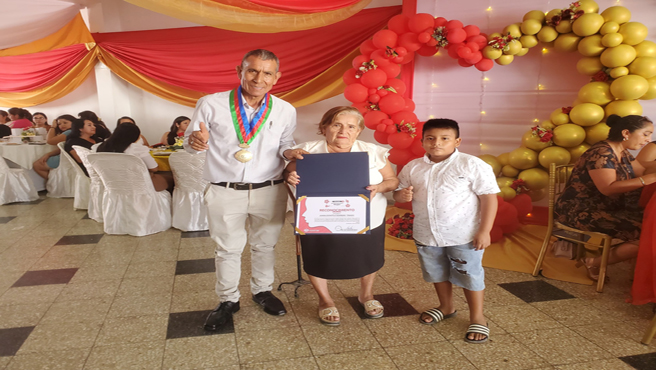 Homenaje a la mujer Guadalupana!
