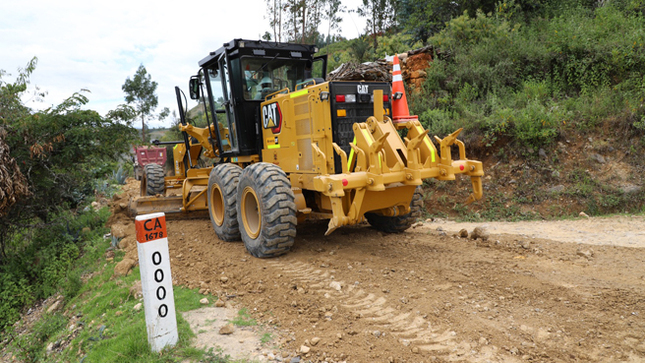 MPC dio inicio al mantenimiento de la carretera de Huanza 