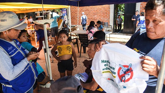 Pucallpa: población afectada por fuentes inundaciones recibe asistencia técnica en salud y prevención de enfermedades