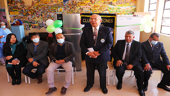 En el Hospital Regional, el Gobierno Regional Cusco mediante la Gerencia Regional de Salud (Geresa) y el Club de Leones del Cusco, demuestran ser socios estratégicos para reforzar la atención de pacientes neonatales. En ese contexto, el nosocomio cusqueño recibió en calidad de donación 2 congeladoras clínicas que ayudarán a continuar salvando vidas de los recién nacidos prematuros y delicados de la región cusqueña