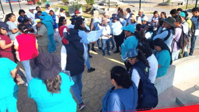 Mala: Más de 1000 viviendas fueron inspeccionadas en el AA.HH. Dignidad Nacional, identificando y eliminando el criadero de zancudo