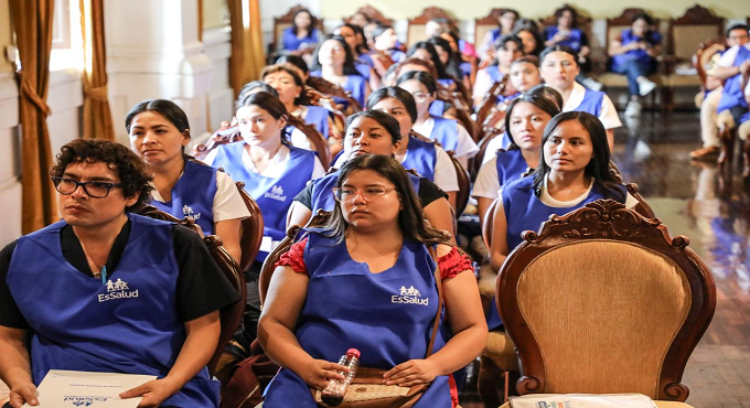 EsSalud La Libertad formó equipo de jóvenes que brindarán información preventiva contra el dengue