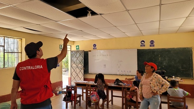En el marco del operativo nacional "Buen inicio del Año Escolar 2024", la Contraloría General alertó sobre una serie de riesgos que podrían afectar el bienestar de miles de estudiantes que iniciaron las clases escolares el pasado lunes 11 de marzo en Instituciones Educativas (II.EE.) públicas de la región Lambayeque.