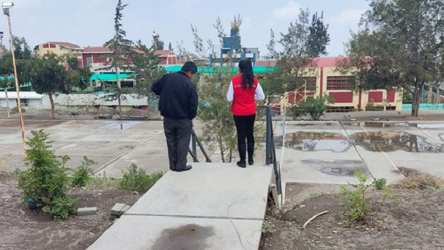 La Contraloría General alertó que la mayoría de instituciones educativas supervisadas en Arequipa, en el marco del Operativo “Buen Inicio del Año Escolar 2024”, carecen de mobiliario adecuado, así como de servicios básicos como telefonía e internet.