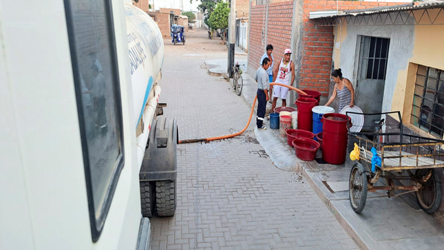 ¡Abasteciendo de Agua Potable! 