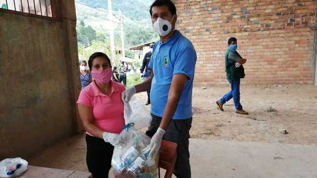 Distribución de Canastas Básicas Familiares 