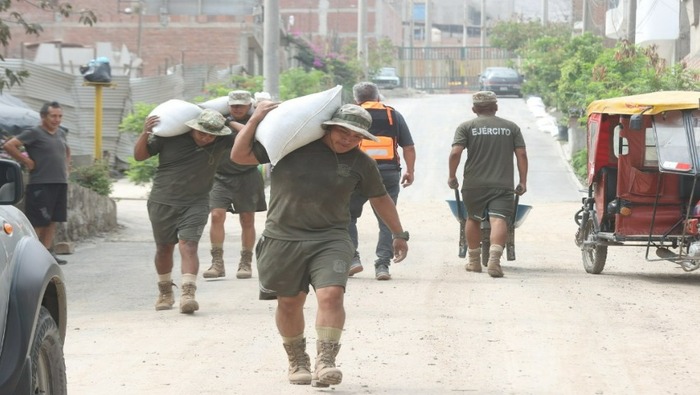 Fuerzas Armadas han desplegado más de 3,700 efectivos para atender emergencias por lluvias