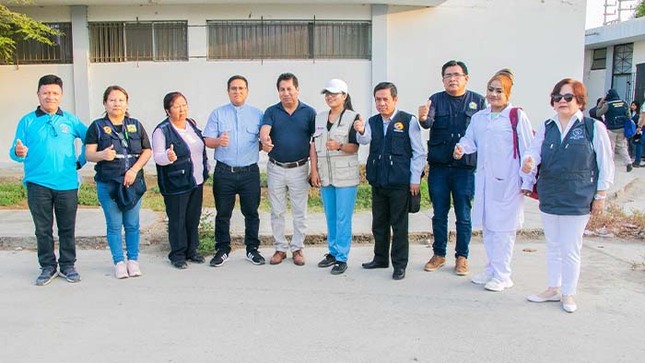 Con el objetivo de contrarrestar la propagación del dengue en la provincia de Huarmey.