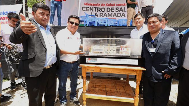 Cajamarca: ministro César Vásquez coloca “primera piedra” del nuevo Centro de Salud La Ramada en Cutervo