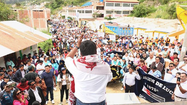 Cajamarca: ministro César Vásquez coloca “primera piedra” del nuevo Centro de Salud La Ramada en Cutervo