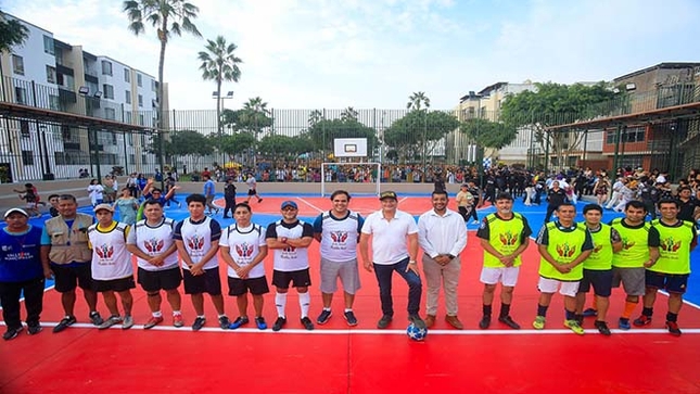 Alcalde Fernando Velasco inauguró el parque Cañón del Pato