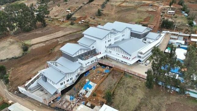 Huánuco: Equipo técnico del Minsa supervisó el avance de obra de los hospitales de Llata y Tingo María