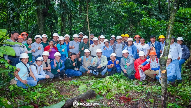 Con total รฉxito concluye jornada de capacitaciรณn en manejo de recursos naturales y plantaciones forestales