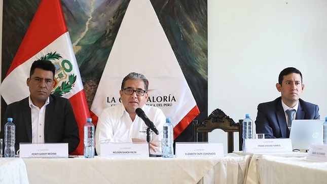 En la región Apurímac, la Contraloría General de la República presentó a las autoridades regionales, municipales y de otras entidades públicas un listado de 78 obras públicas paralizadas correspondientes a los gobiernos nacional, regional y local que podrían ser reactivadas en el marco de la Ley N° 31589 y que cumplen una serie de criterios propuestos por el máximo ente del Sistema Nacional de Control (SNC).