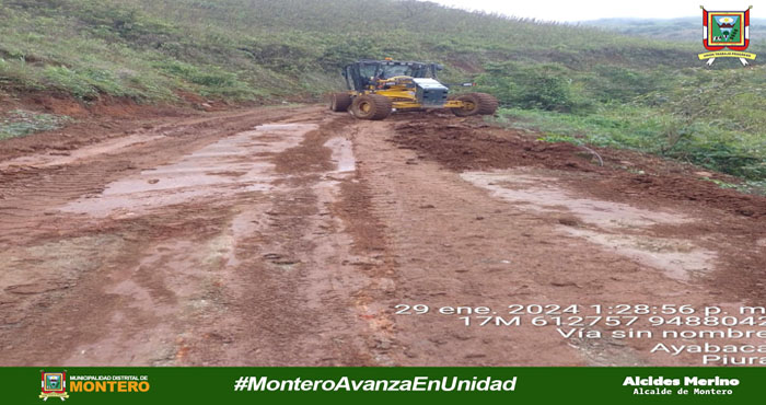Trabajos de mantenimiento en las vías de comunicación de nuestro distrito.
