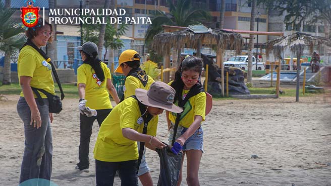 Municipalidad de Paita e instituciones aliadas recolectan 4 toneladas de residuos en playas.