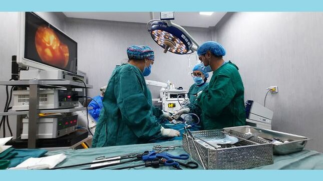 Hospital Santa Rosa realiza 400 cirugías de alta complejidad al mes 