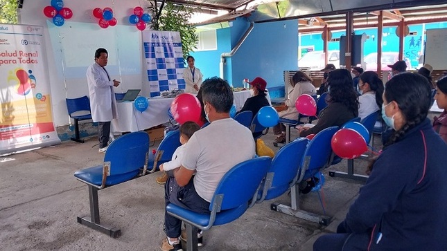 EsSalud Huaraz brinda charla informativa por el Día Mundial del Riñón a más de 50 asegurados