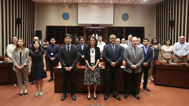 Minsa lidera iniciativa para mejorar el acceso a la salud de migrantes y refugiados en el Perú