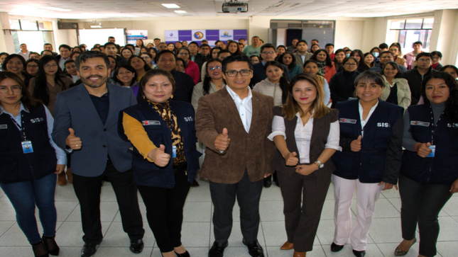 Más De 100 Trabajadores De Las Unidades De Seguros De Las Redes De Salud Y Hospitales Ii-2 Vienen Recibiendo Asistencia Técnica En Los Procesos Del Aseguramiento De La Iafas Sis, Para Brindar La Continuidad De La Atención Con Gratuidad Y Calidad A Nuestros Asegurados