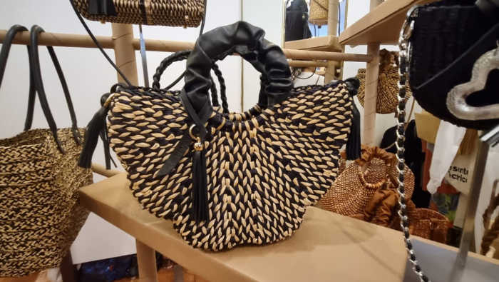 “Mola Fashion Week 2024”: Embajada del Perú en Uruguay participa en evento de moda que promueve la sostenibilidad