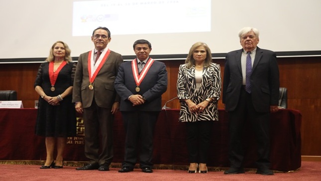 Magistrado del TC Helder Domínguez asistió a la "Conferencia de jueces constitucionales" organizada por la Corte Suprema