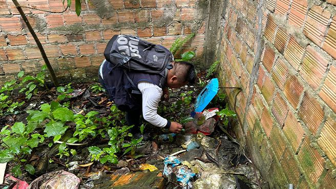 Loreto brigadas de salud inspeccionaron 800 viviendas de San Juan Bautista para eliminar potenciales criaderos de dengue