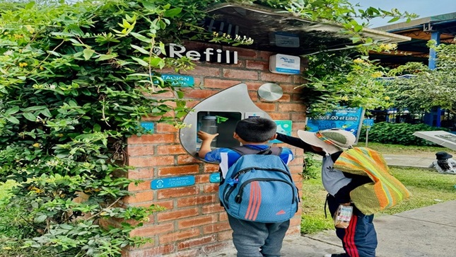 Estaciones de agua Refill