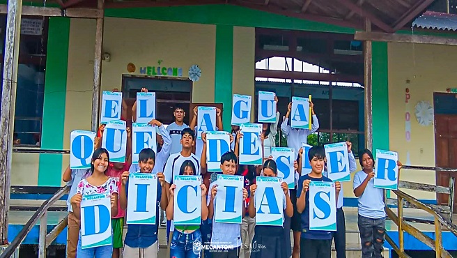 Dรญa mundial del agua: escolares y servidores pรบblicos participaron en concurso de pancartas