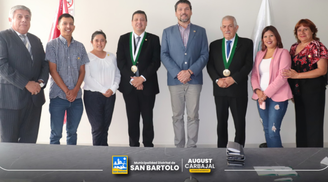 ¡Fortaleciendo la educación junto al Colegio de Licenciados en Administración de Lima - CORLAD !