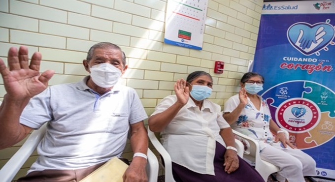 Presidenta de EsSalud: Hospital Sabogal realizará más de 3 mil cirugías oftalmológicas, como parte del plan de desembalse quirúrgico