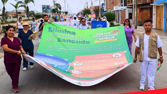 Pasacalle de sensibilización sobre el dengue en Rosario de Asia.
