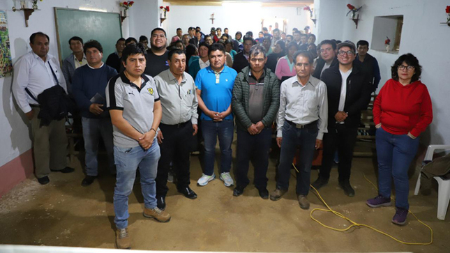 Alcalde provincial socializo y logró la aceptación de proyecto de gran envergadura en el caserío de Colcabamba 