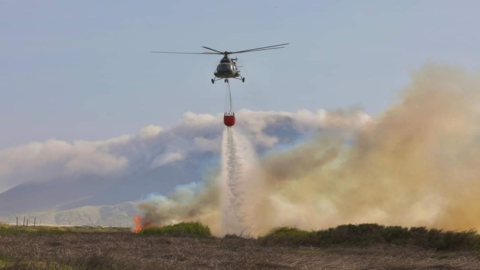 Fuerzas Armadas desplegaron sus capacidades para apoyar en la extinción de incendio forestal en Áncash