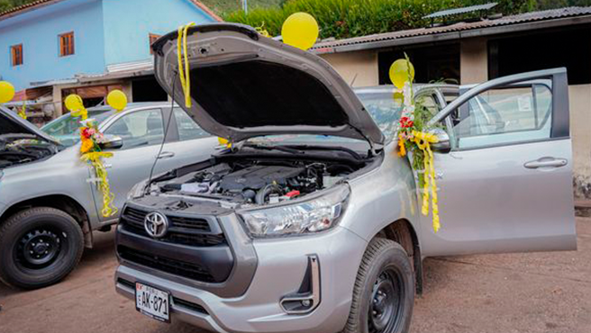 Corte de Cusco entregó 2 camionetas 4x4 para dar celeridad al Sistema Nacional Especializado de Justicia - SNEJ