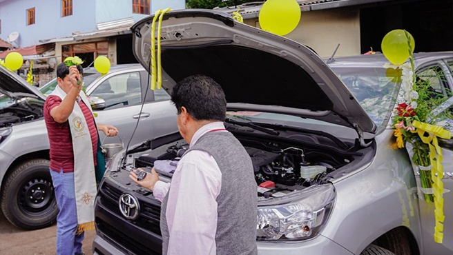 Corte de Cusco entregó 2 camionetas 4x4 para dar celeridad al Sistema Nacional Especializado de Justicia - SNEJ 