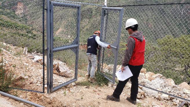 La Contraloría General advirtió situaciones que podrían afectar económicamente a la obra de “Mejoramiento y ampliación del servicio de agua potable y saneamiento básico rural en el Lanche, El Choloque, Limón (Granadilla, Tuyunga, Bellavista, El Tambo, Pencapara, Calluincho), Gelic, La Lucma, San Isidro, Shucamayo, Ocshali (Choropata) 8 localidades del distrito de Utco, en la provincia de Celendín”. 